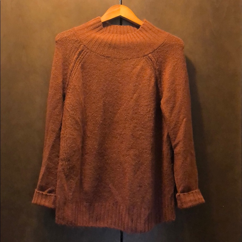 Turtle neck sweater
